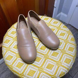 WEISSMAN Style W1500 Tan Slip-On Stretch Tap Shoe Size 3A M Great Condition!